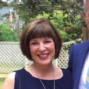 Meet your Posher, Laurie